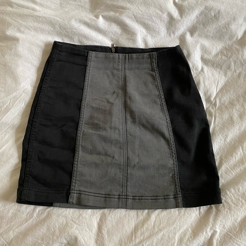 Free People black and grey mini skirt size 4